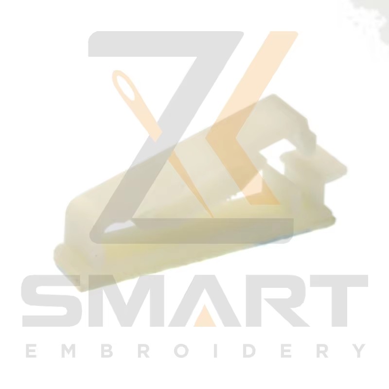 Затискач, що використовується на деяких частинах таджимської бази напруги T12007